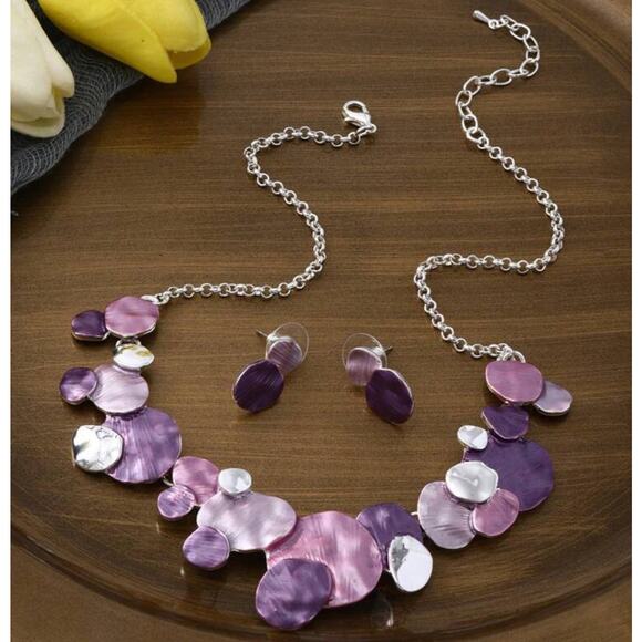 Pierced silver and purple bent multi circle necklace and earring set - Picture 1 of 4